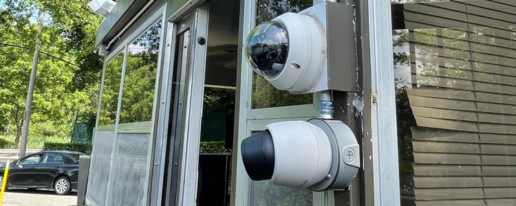 A surveillance system can support both security staff posted on site and remote monitoring services.