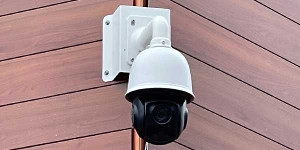 Enact loss prevention techniques at convenience stores with surveillance systems that use PTZ cameras.