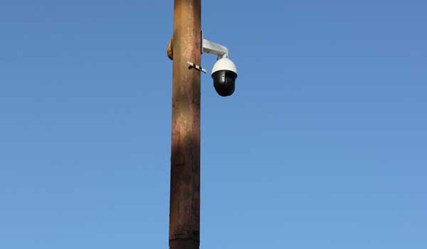 PTZ surveillance camera